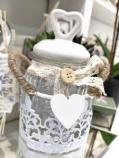 Barattolo shabby con tappo cuore in porcellana e base in metallo cm 10x14 